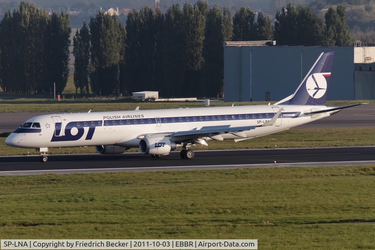 SP-LNA, 2011 Embraer 195LR (ERJ-190-200LR) C/N 19000415, decelerating after touchdown