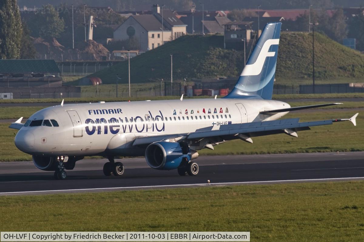 OH-LVF, 2002 Airbus A319-112 C/N 1808, decelerating after touchdown