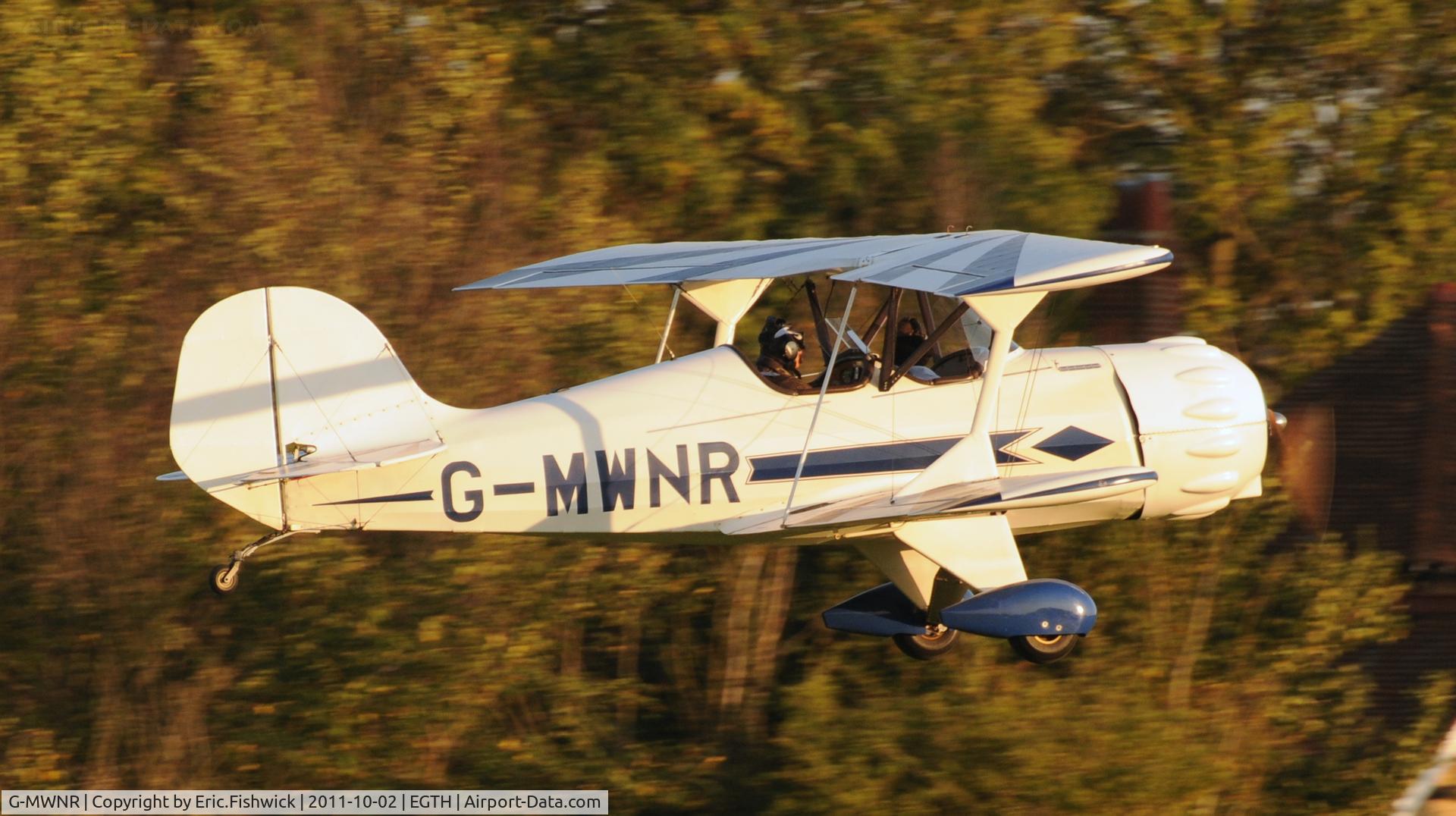 G-MWNR, 1991 Murphy Renegade Spirit UK C/N PFA 188-11926, G-MWNR departing Shuttleworth Autumn Air Display, October, 2011