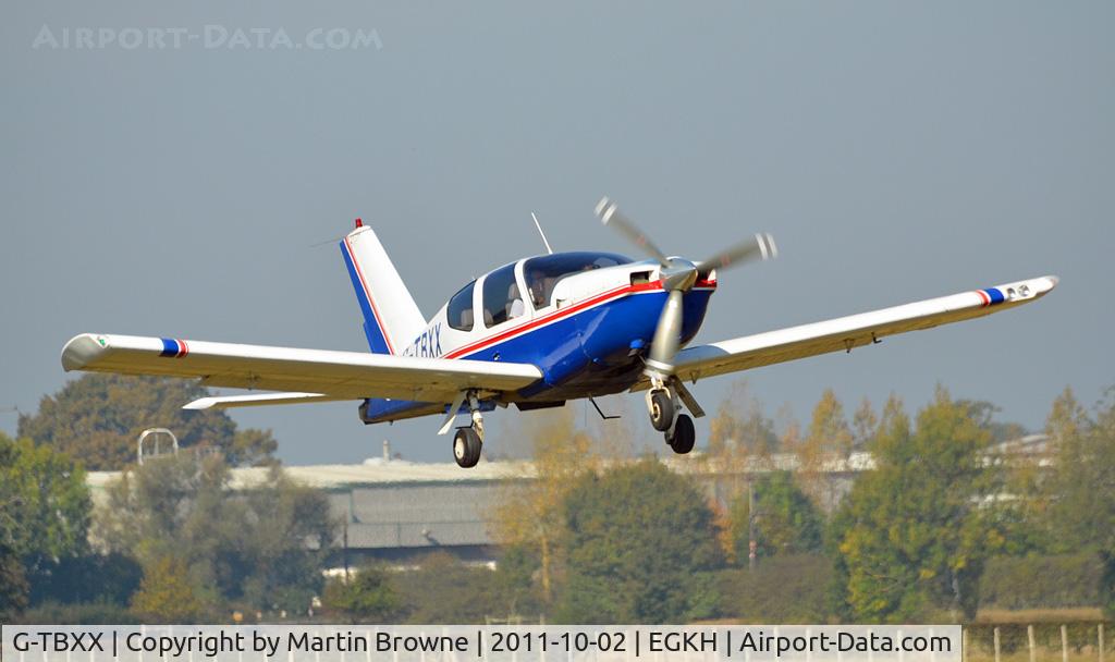 G-TBXX, 1982 Socata TB-20 Trinidad C/N 276, SHOT AT HEADCORN