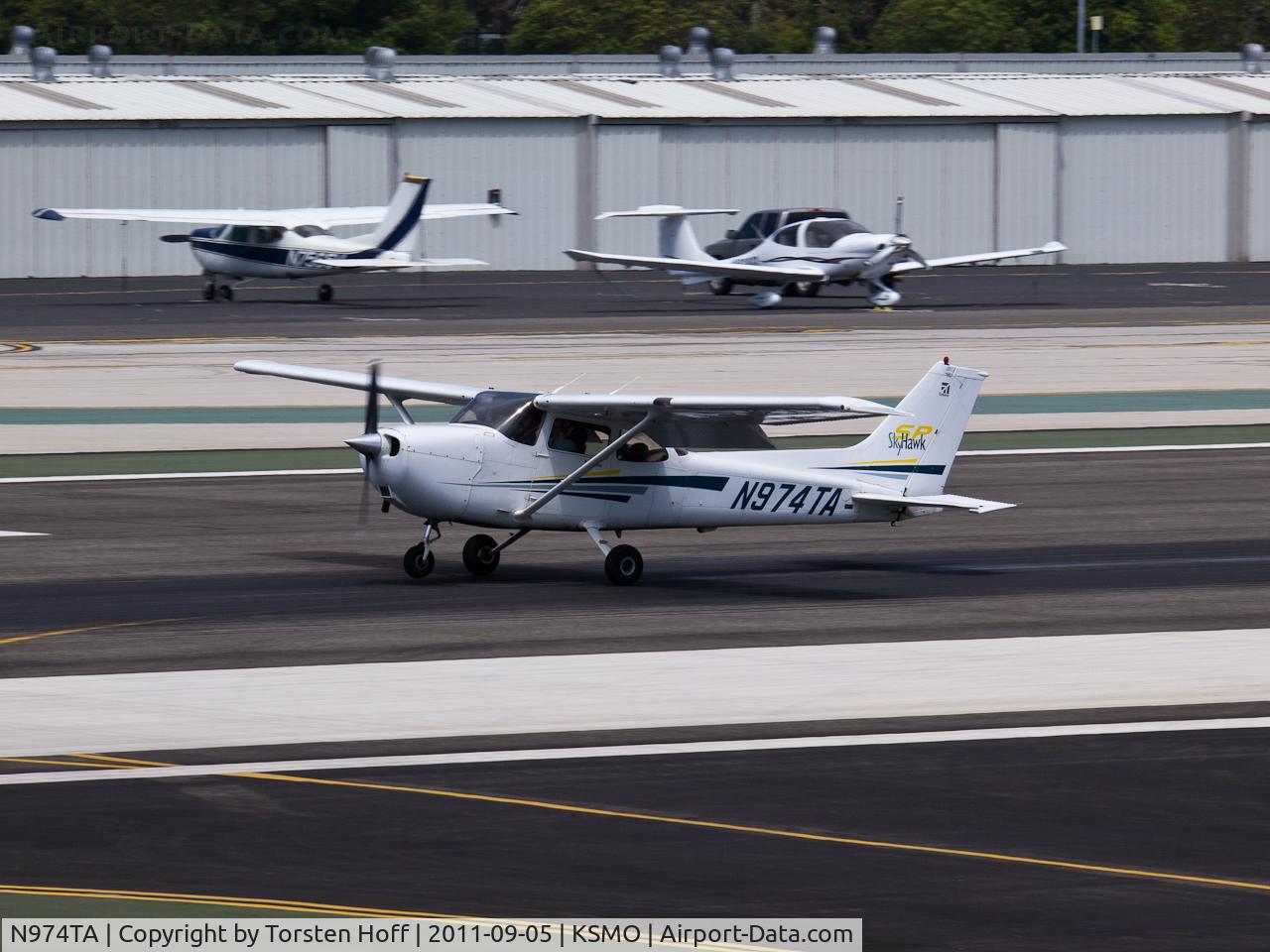 N974TA, 2002 Cessna 172S C/N 172S9074, N974TA arriving on RWY 21