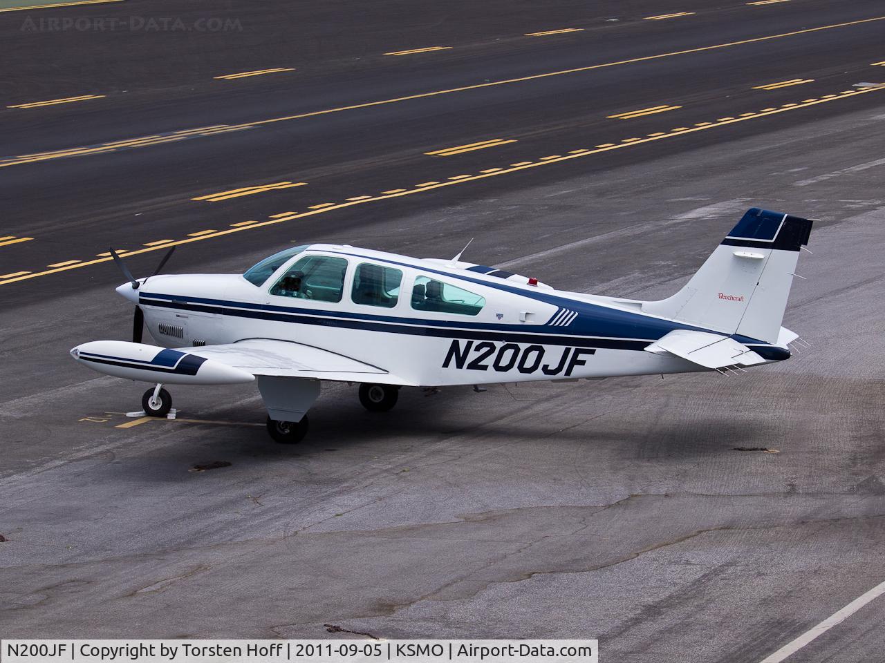 N200JF, 1990 Beech F33A Bonanza C/N CE-1516, N200JF parked at KSMO