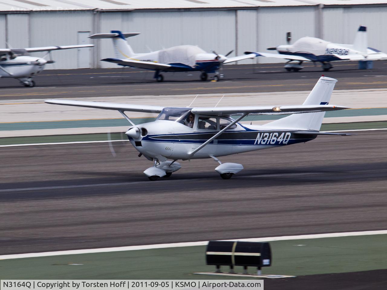 N3164Q, 1967 Cessna 182K Skylane C/N 18258164, N3164Q departing from RWY 21