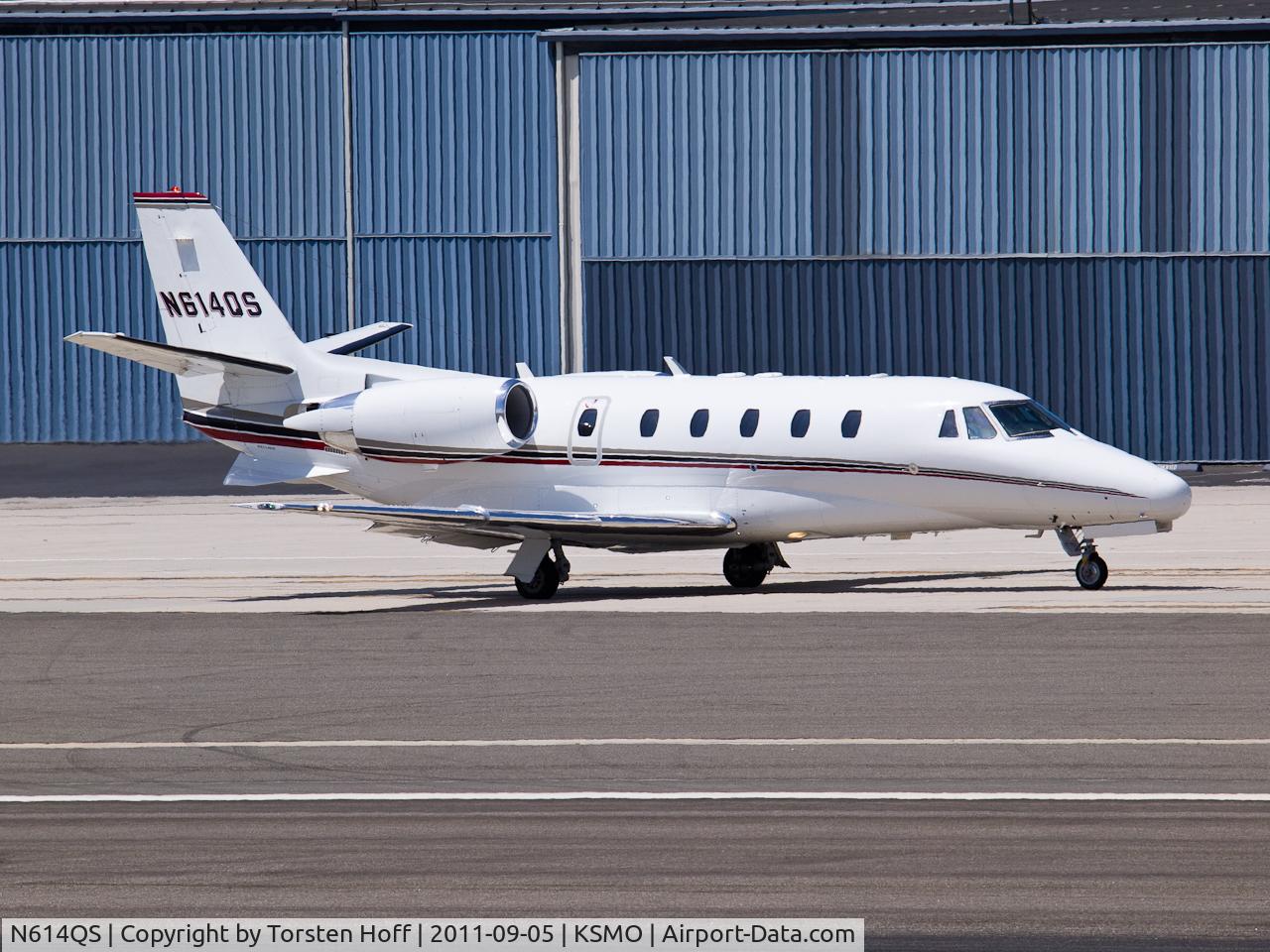 N614QS, 2005 Cessna 560XL Citation XLS C/N 560-5580, N614QS taxiing