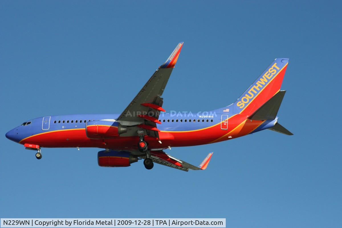 N229WN, 2006 Boeing 737-7H4 C/N 32498, Southwest 737
