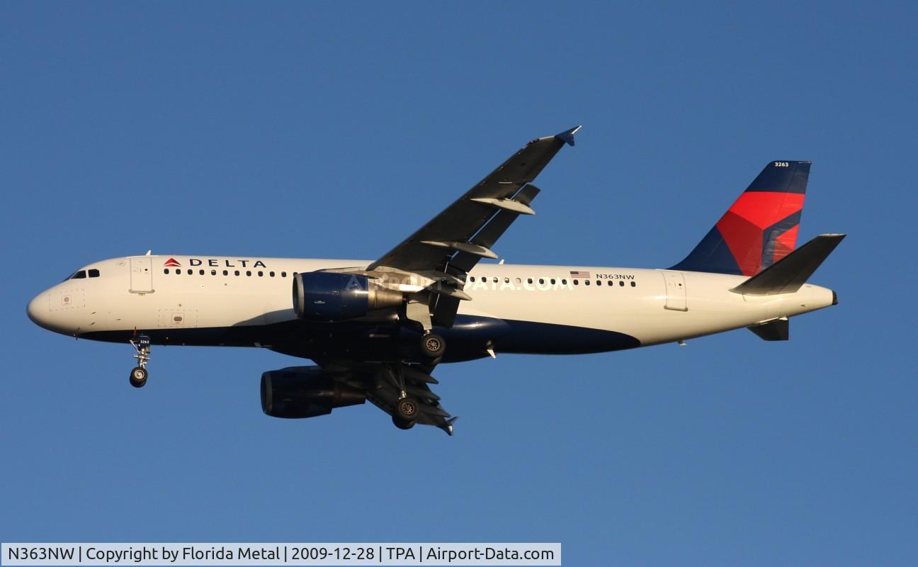 N363NW, 1998 Airbus A320-212 C/N 0923, Delta A320