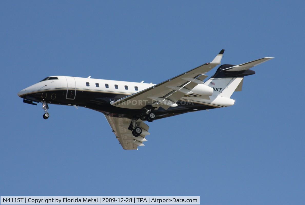 N411ST, 2009 Bombardier Challenger 300 (BD-100-1A10) C/N 20266, Challenger 300