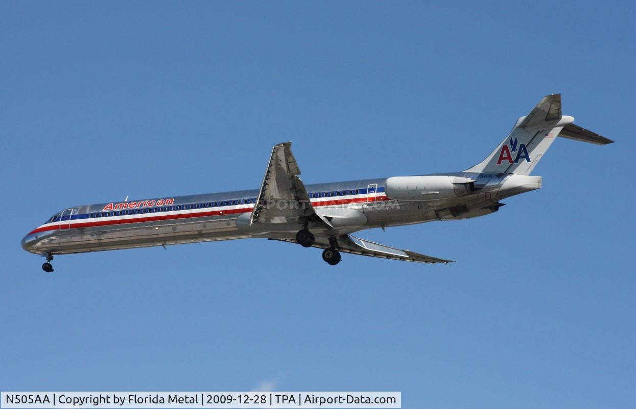 N505AA, 1989 McDonnell Douglas MD-82 (DC-9-82) C/N 49799, American MD-82