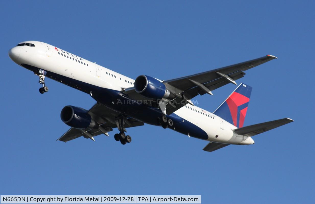 N665DN, 1991 Boeing 757-232 C/N 25013, Delta 757