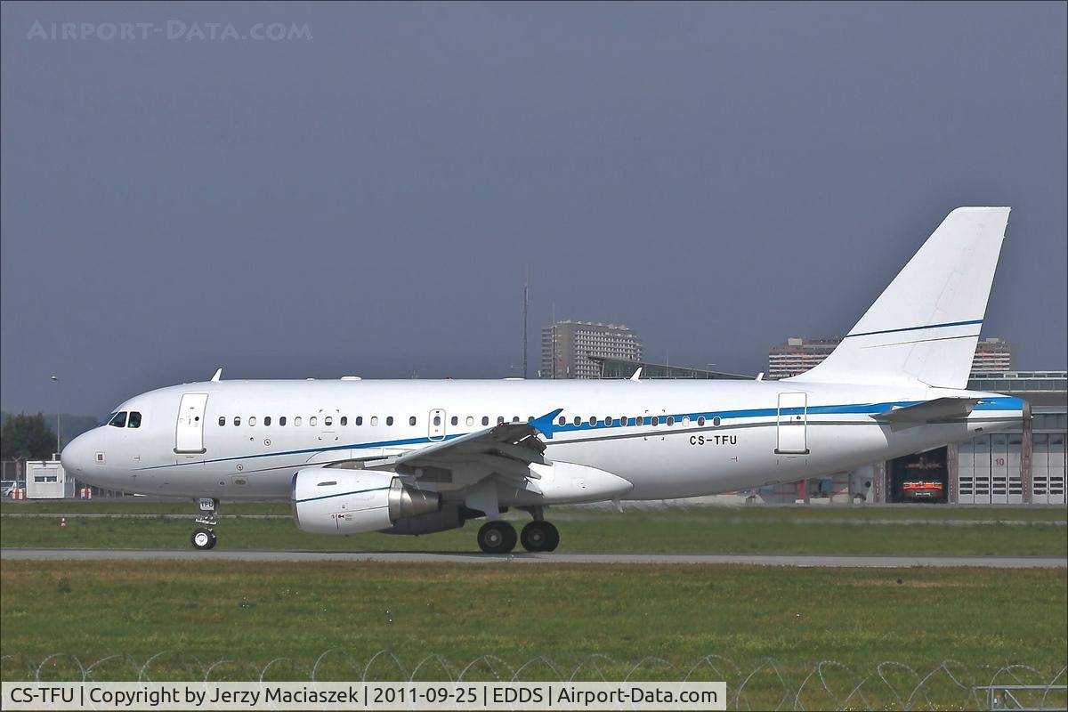CS-TFU, 2005 Airbus A319-115LR C/N 2440, Airbus A-319-115LR