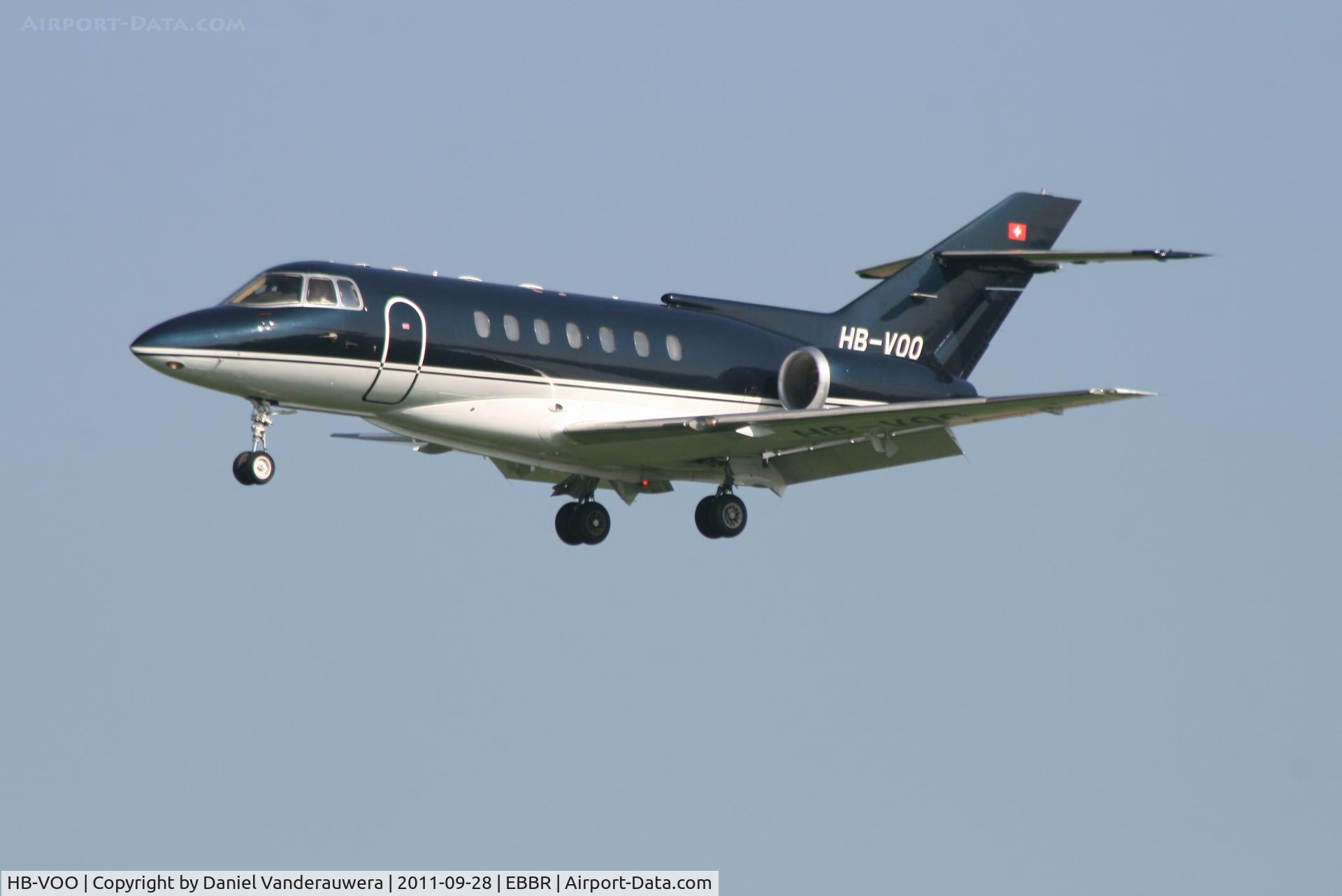 HB-VOO, 1992 British Aerospace BAe.125-1000A C/N 259030, Arrival to RWY 25L