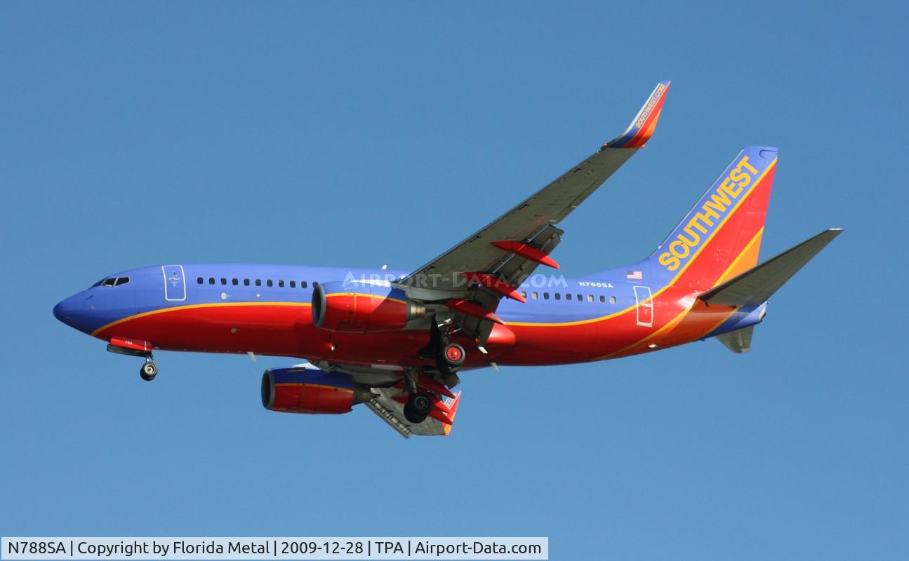 N788SA, 2000 Boeing 737-7H4 C/N 30603, Southwest 737