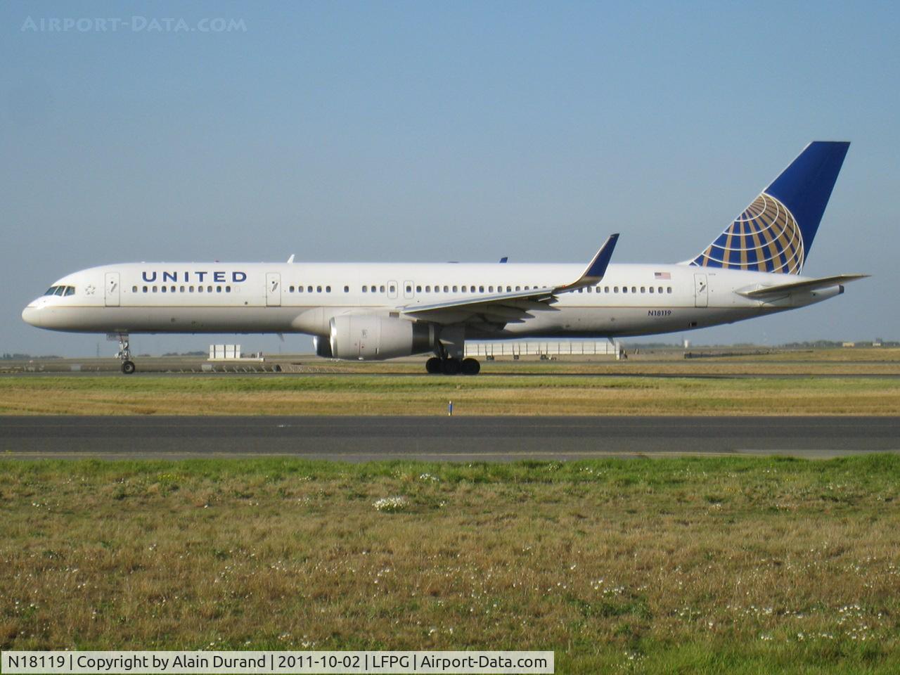 N18119, 1997 Boeing 757-224 C/N 27561, C/N 753 was delivered new to CO in 1997. Winglets were fitted in 2005. In addition to the livery, UA also retained the dual class C16Y159 cabin layout.