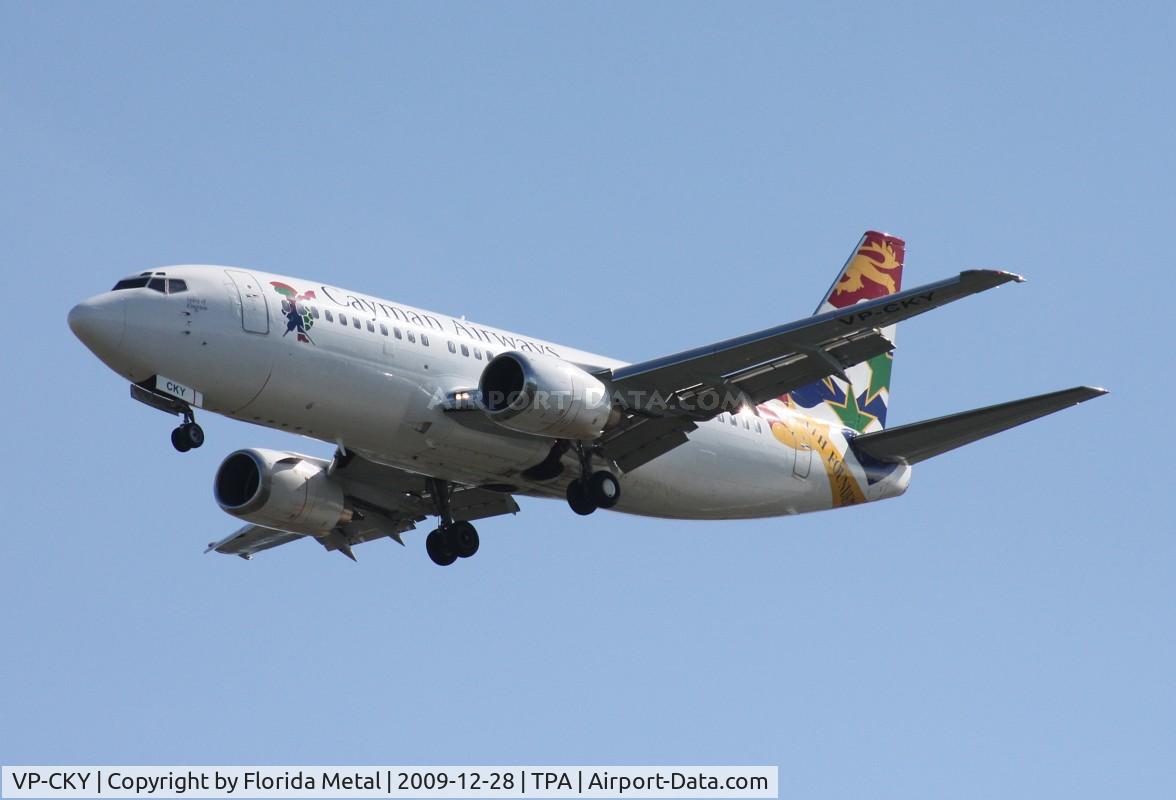 VP-CKY, 1992 Boeing 737-3Q8 C/N 26282, Cayman 737