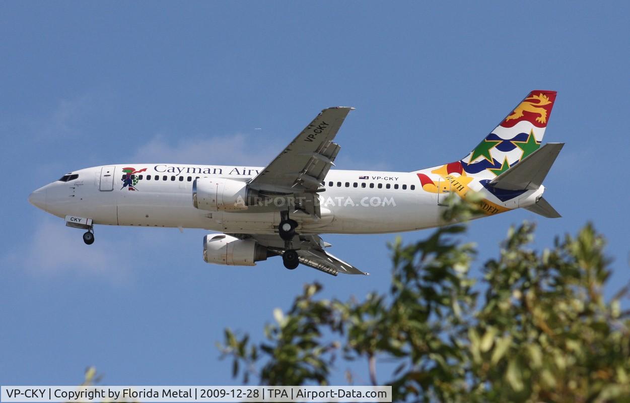 VP-CKY, 1992 Boeing 737-3Q8 C/N 26282, Cayman 737