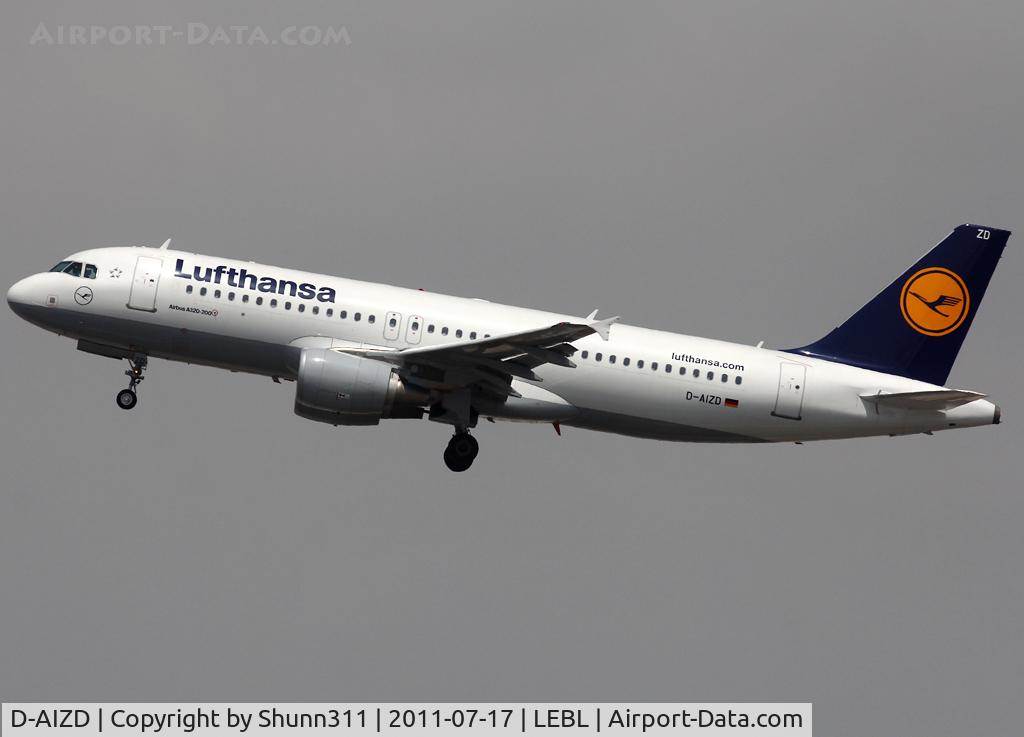 D-AIZD, 2010 Airbus A320-214 C/N 4191, Taking off from rwy 25L