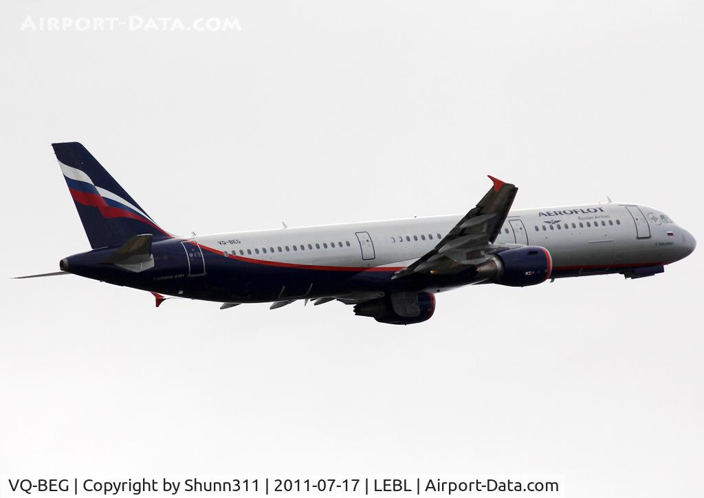VQ-BEG, 2009 Airbus A321-211 C/N 4116, Taking off from rwy 07R