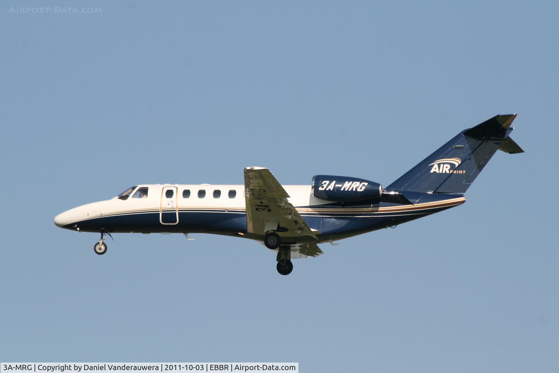 3A-MRG, 2006 Cessna 525B CitationJet CJ3 C/N 525B-0096, Arrival to RWY 25L