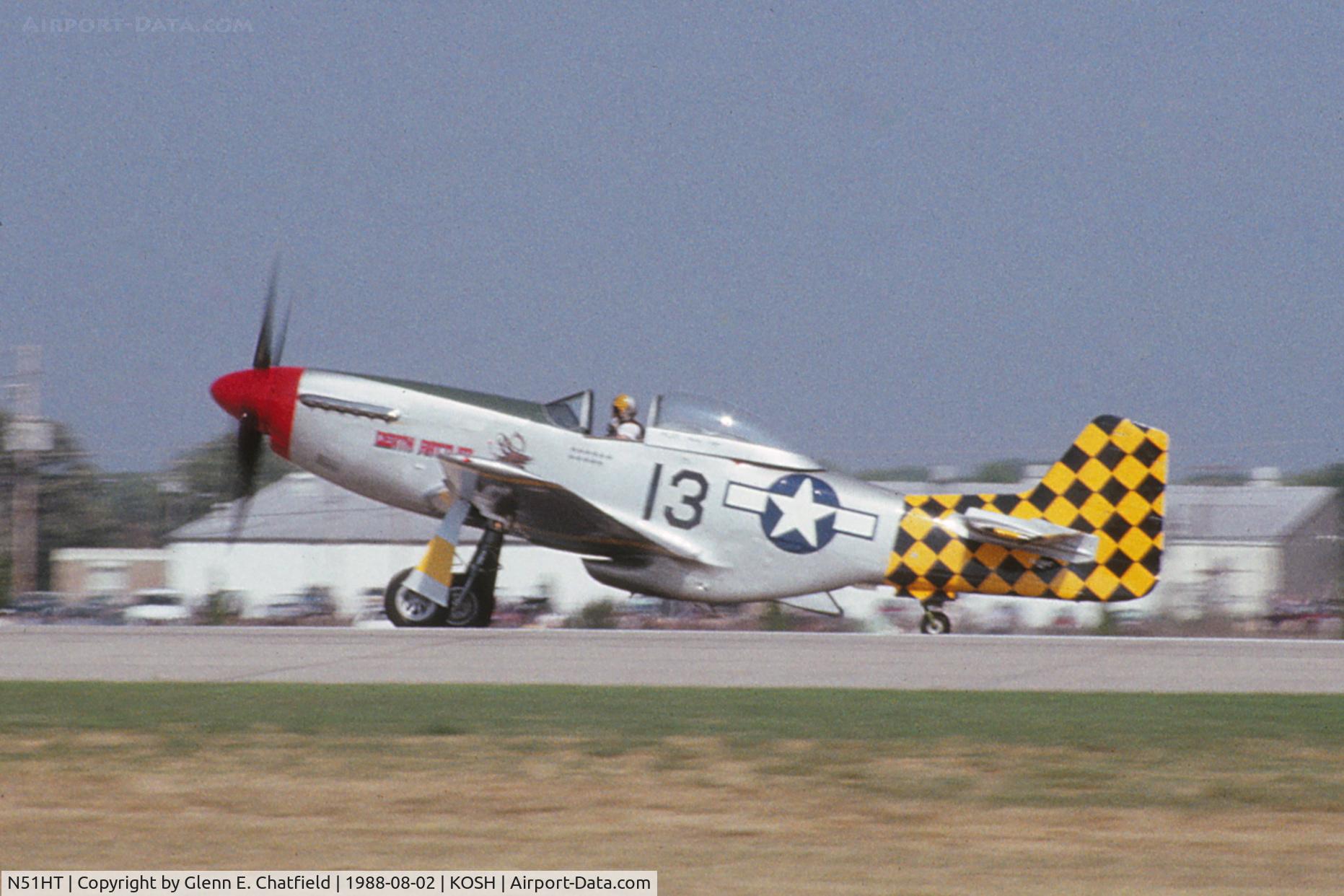 N51HT, North American F-51D Mustang C/N 45-11586, At the EAA Convention