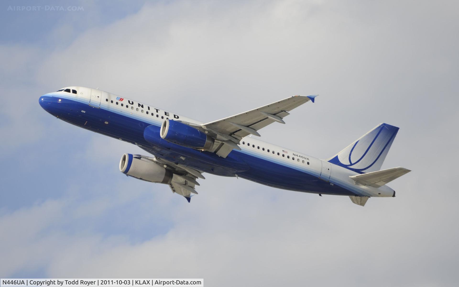 N446UA, 1998 Airbus A320-232 C/N 834, Departing LAX