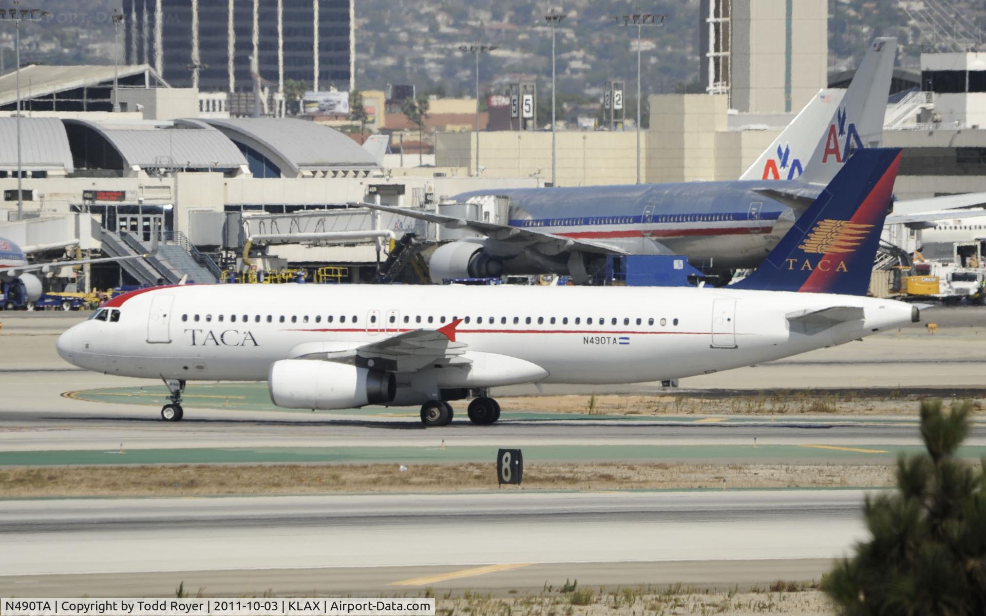 N490TA, 2004 Airbus A320-233 C/N 2282, Arriving at LAX