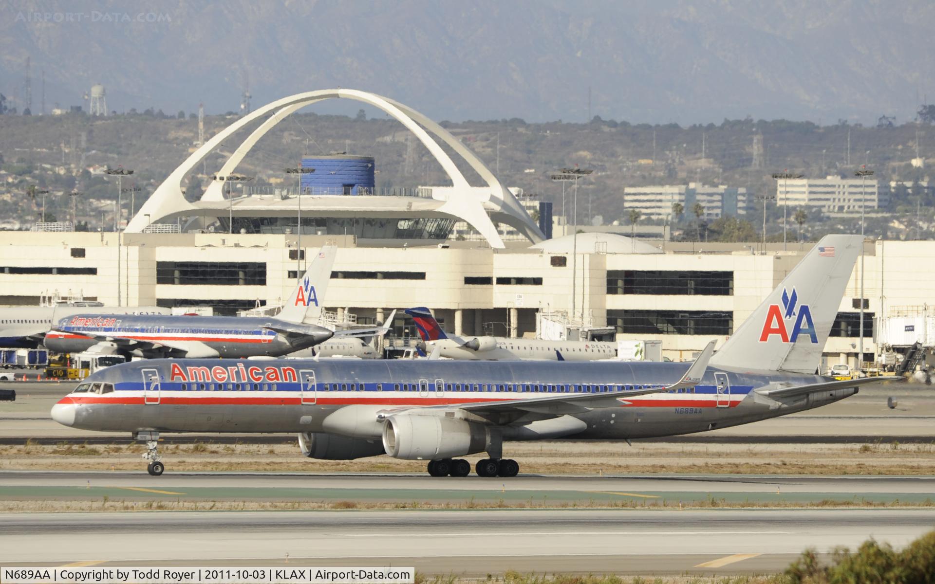 N689AA, 1993 Boeing 757-223 C/N 25731, Arriving at LAX