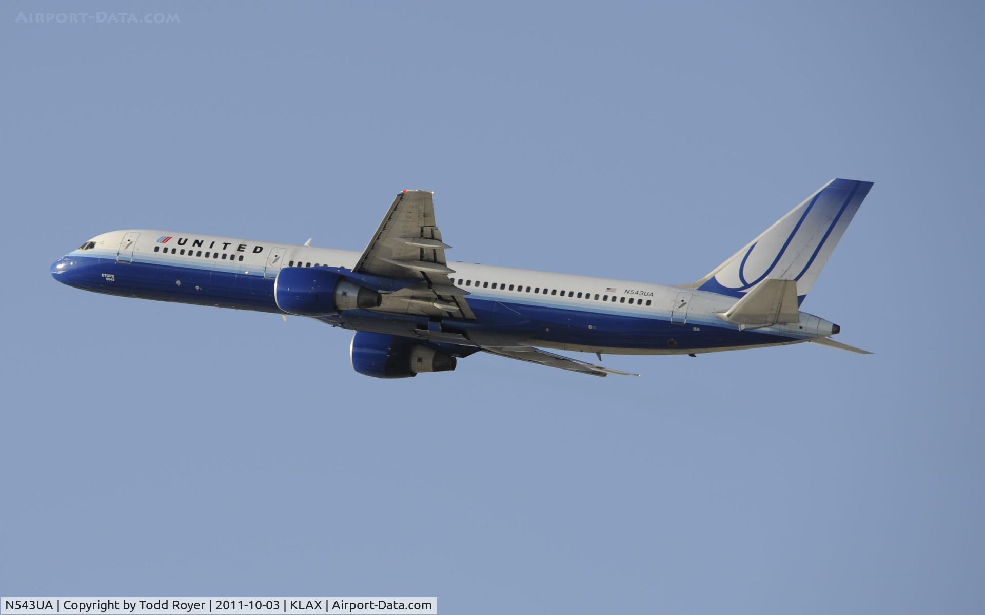 N543UA, 1991 Boeing 757-222 C/N 25698, Departing at LAX