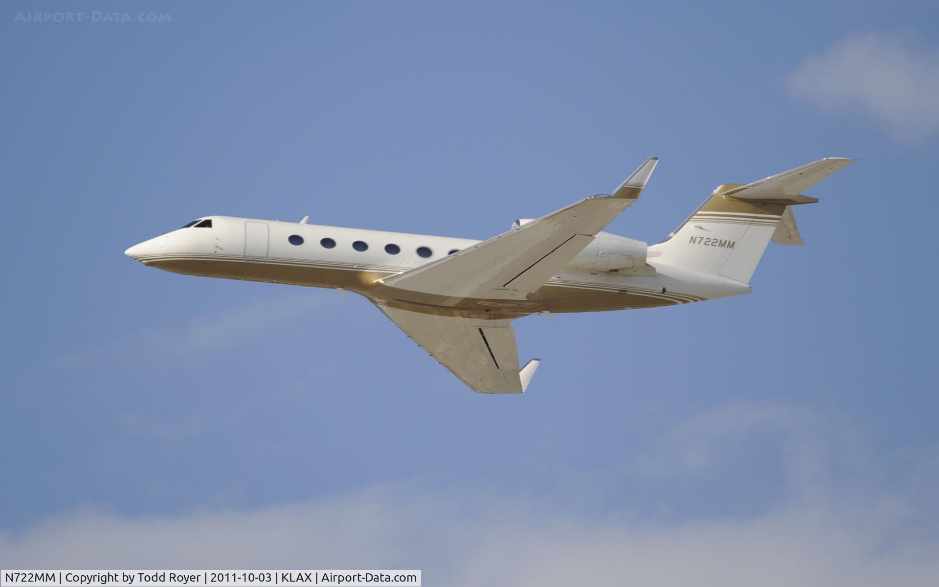 N722MM, 2007 Gulfstream Aerospace GIV-X (350) C/N 4086, Departing LAX