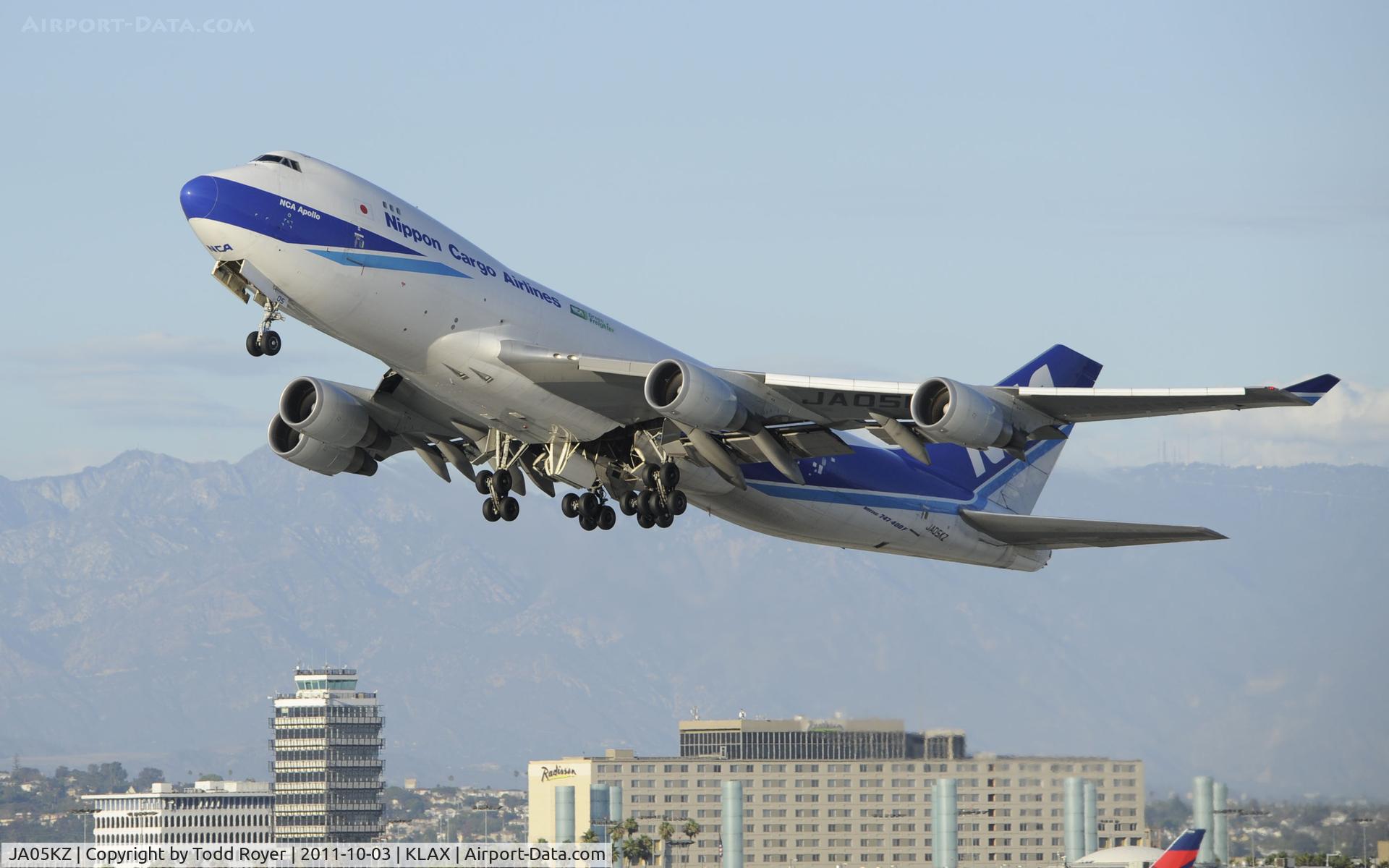 JA05KZ, 2007 Boeing 747-4KZF (SCD) C/N 36132/1394, Departing LAX