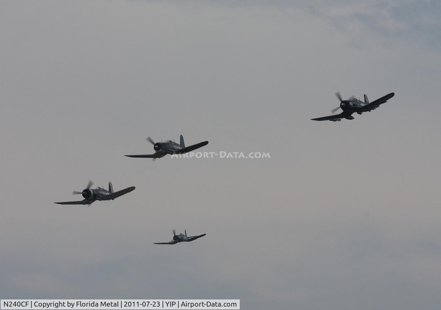 N240CF, 1945 Vought F4U-4 Corsair C/N 9513, Corsair formation