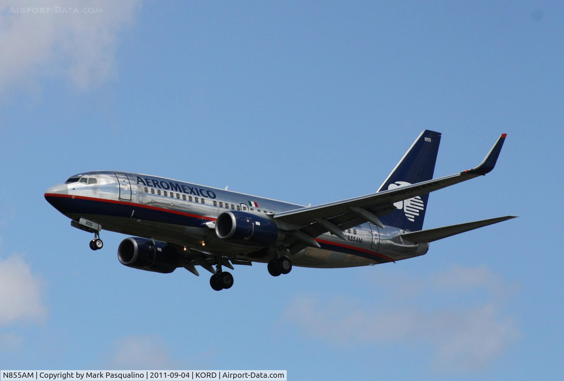 N855AM, 2004 Boeing 737-752 C/N 33792, Boeing 737-700