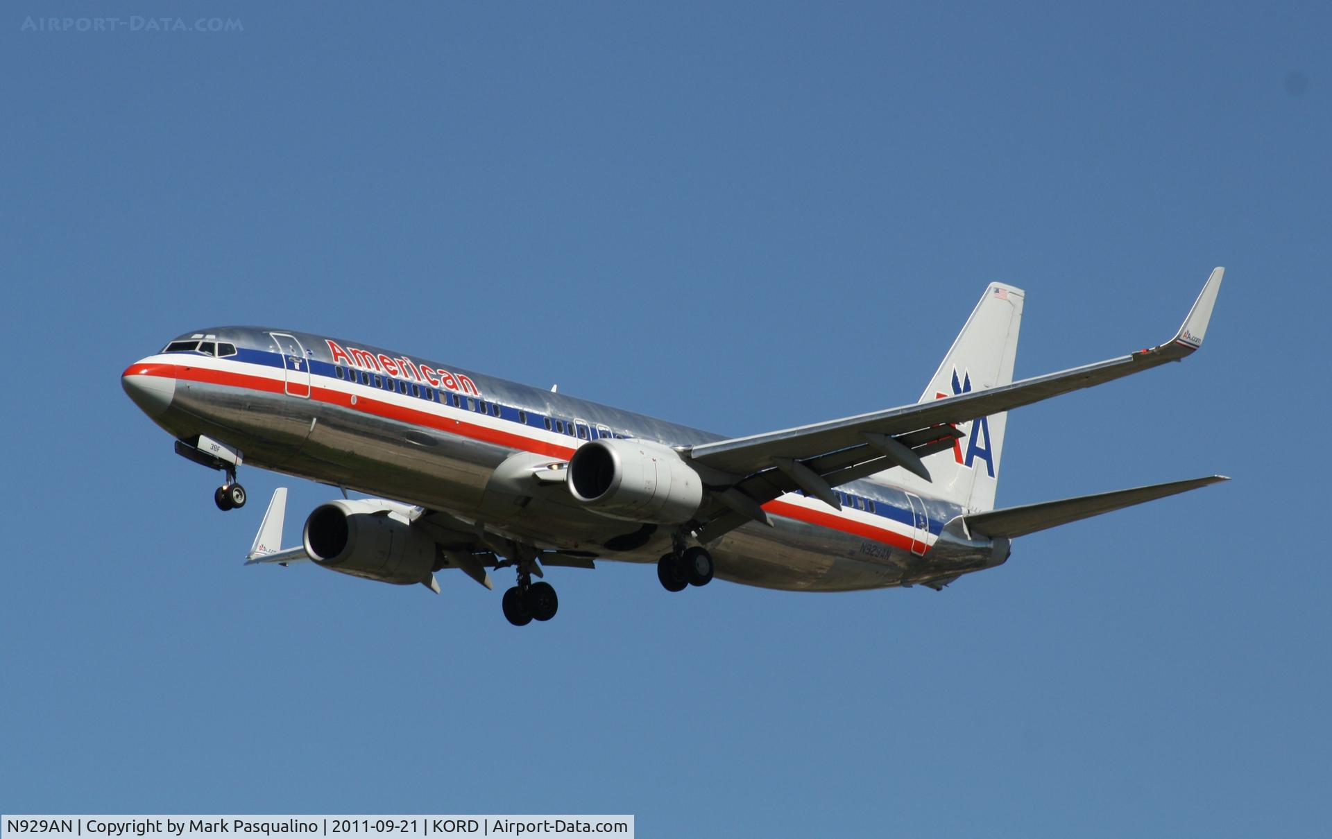 N929AN, 2000 Boeing 737-823 C/N 30078, Boeing 737-800