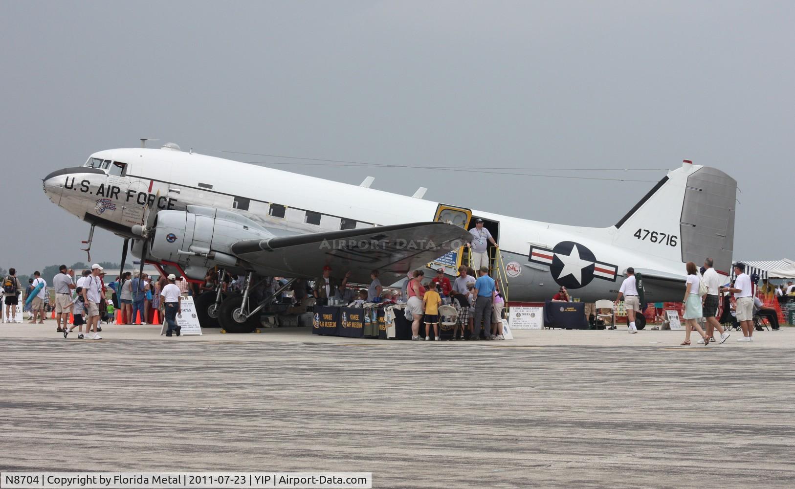 N8704, 1944 Douglas DC3C-S4C4G (TC-47B-30-DK) C/N 33048, Yankee Doodle Dandy