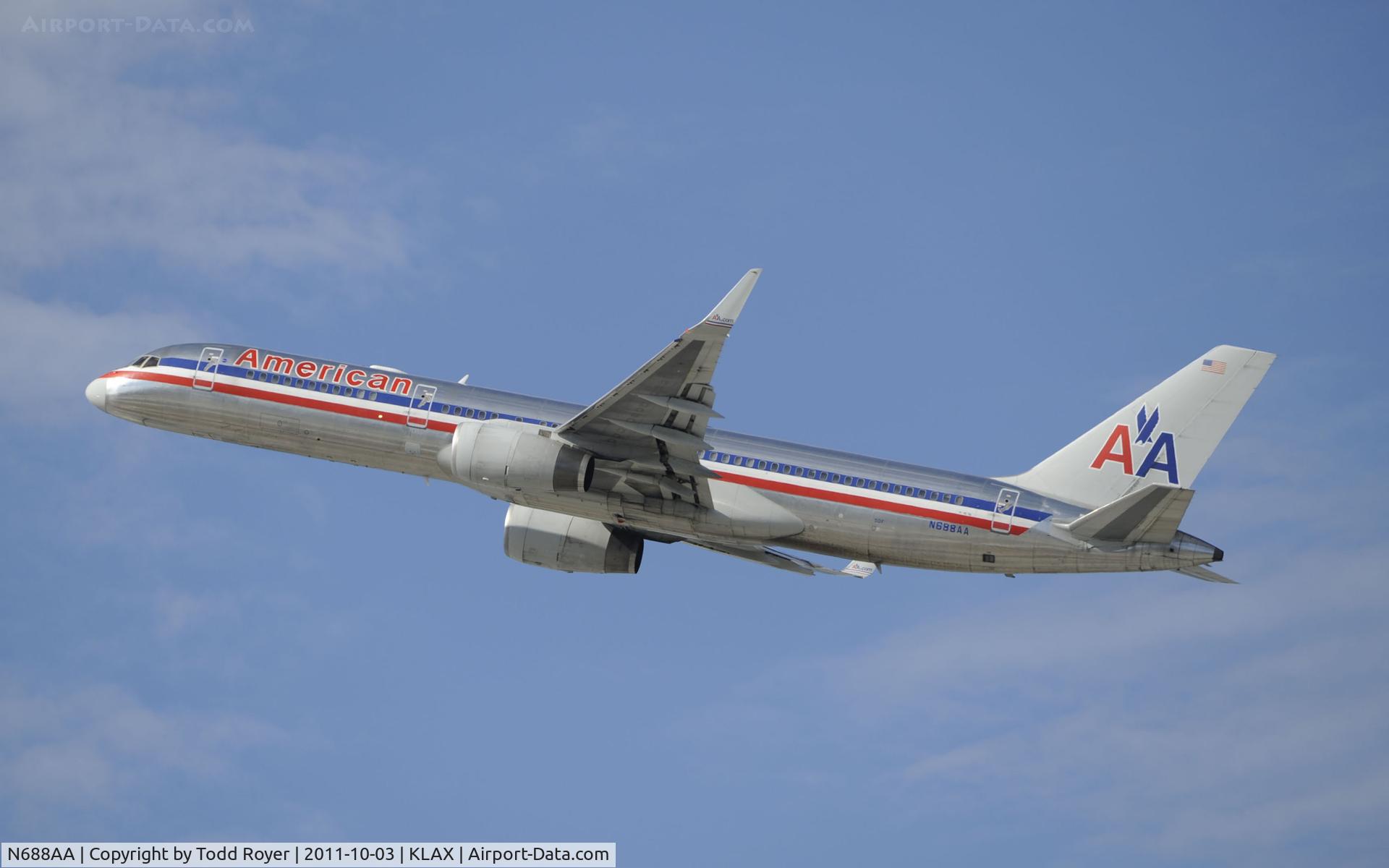 N688AA, 1993 Boeing 757-223 C/N 25730, Departing LAX