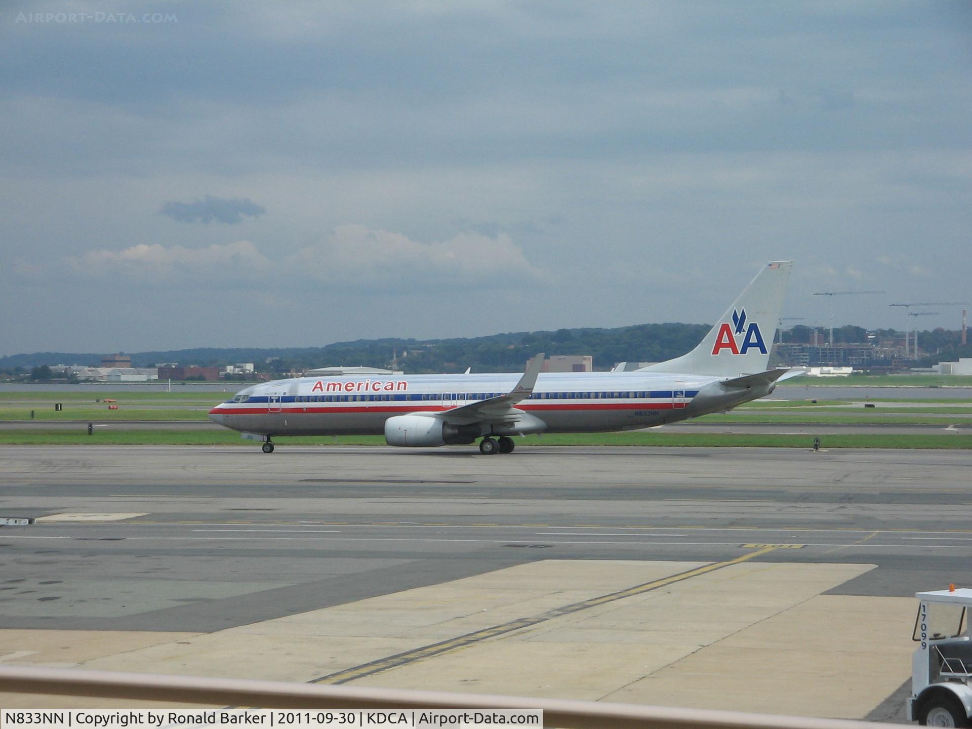 N833NN, 2010 Boeing 737-823 C/N 31093, DCA, VA
