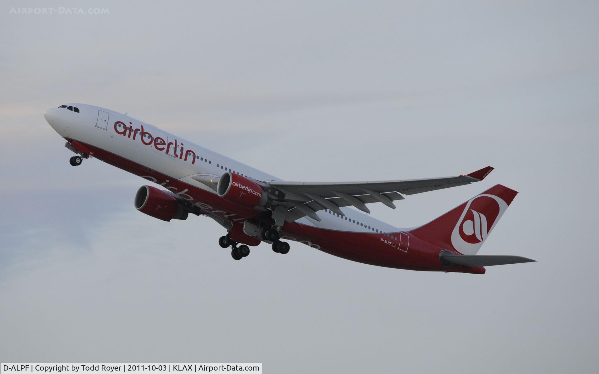 D-ALPF, 2002 Airbus A330-223 C/N 476, Departing LAX