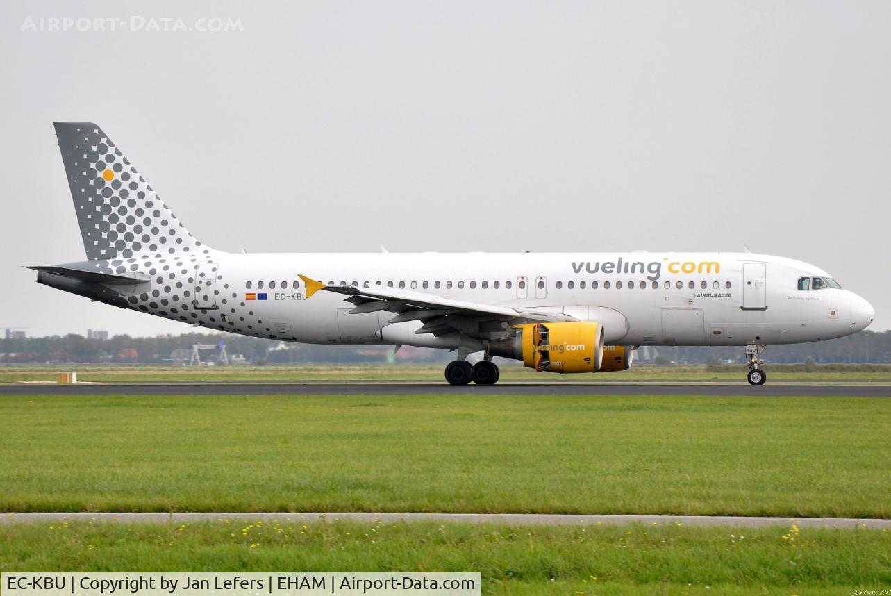 EC-KBU, 2001 Airbus A320-214 C/N 1413, Polderbaan