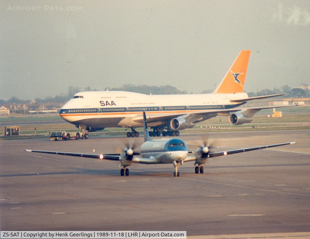 ZS-SAT, 1983 Boeing 747-344 C/N 22970, SAA. Foreground BAe ATP , G-BMYL of BMI - British Midland