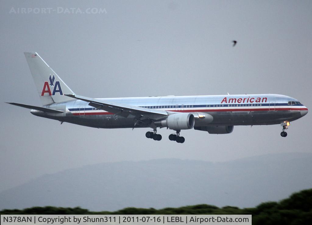 N378AN, 1992 Boeing 767-323/ER C/N 25447, Landing rwy 20