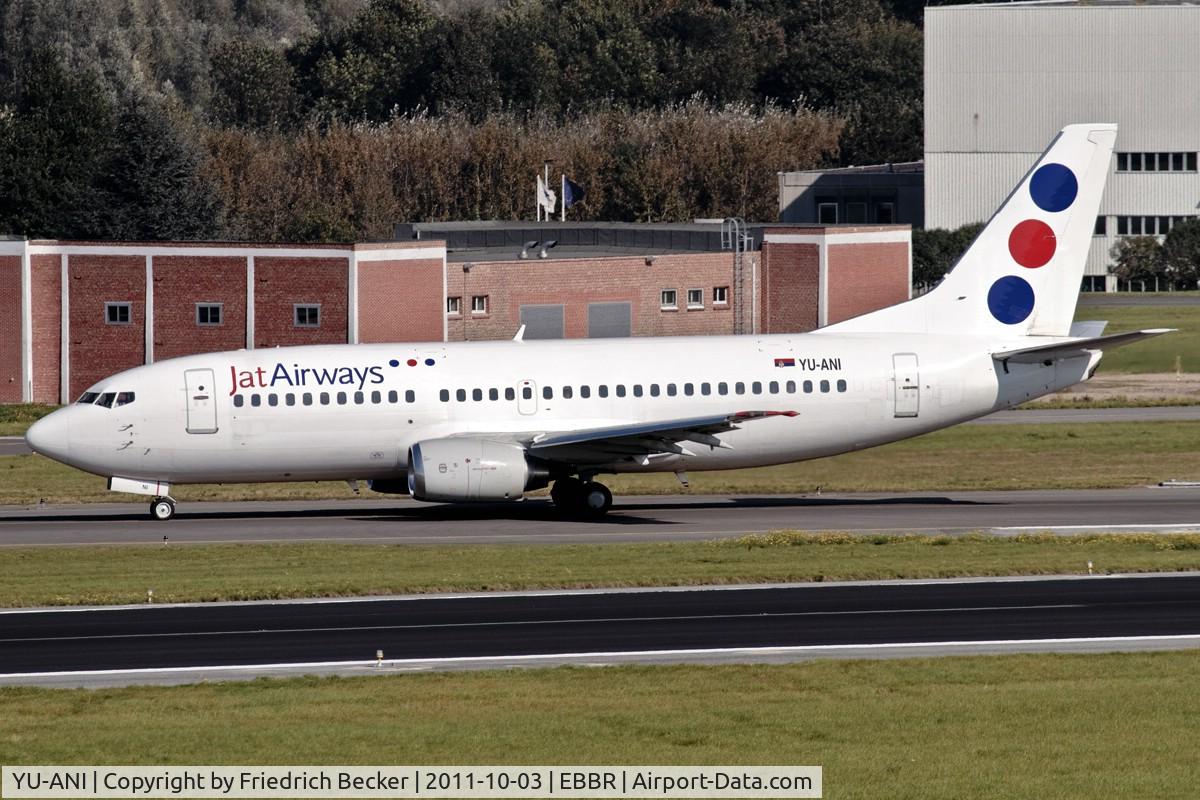 YU-ANI, 1985 Boeing 737-3H9 C/N 23416, taxying to the gate