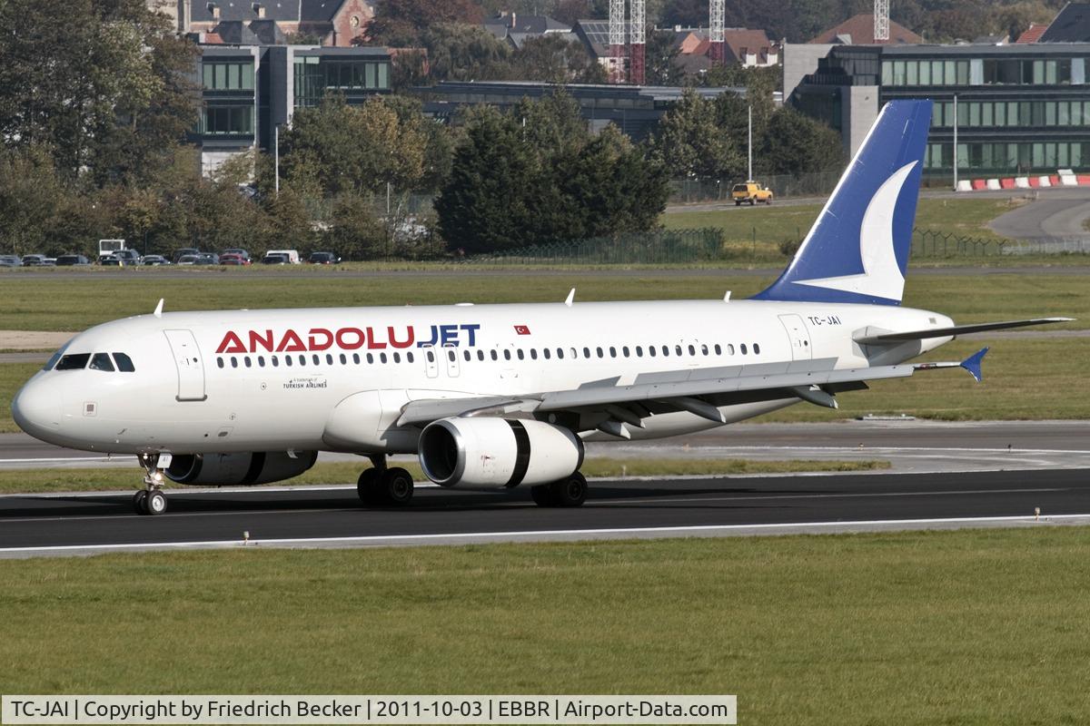 TC-JAI, 2007 Airbus A320-232 C/N 3259, decelerating after touchdown