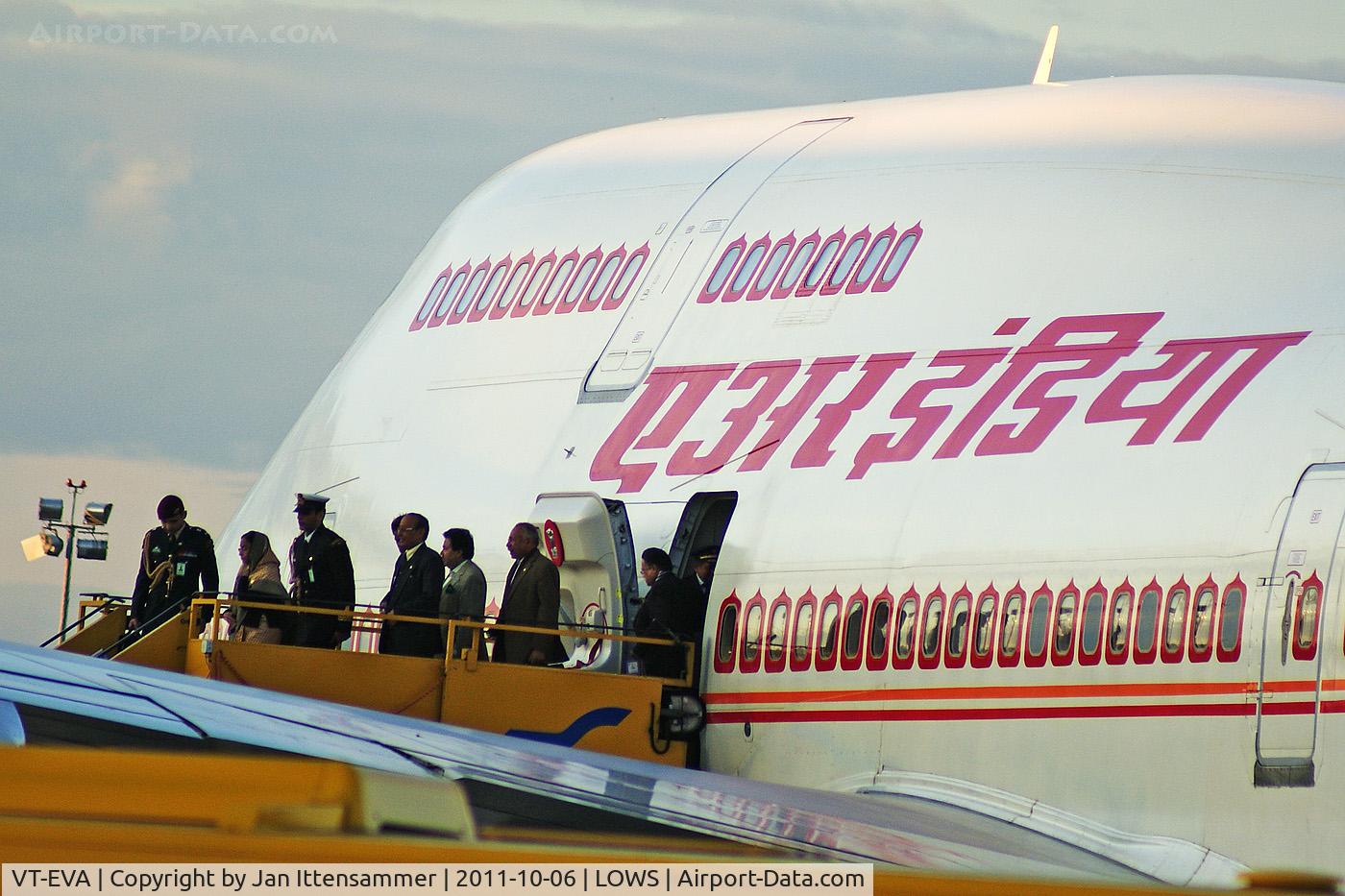 VT-EVA, 1996 Boeing 747-437 C/N 28094, VT-EVA @ LOWS