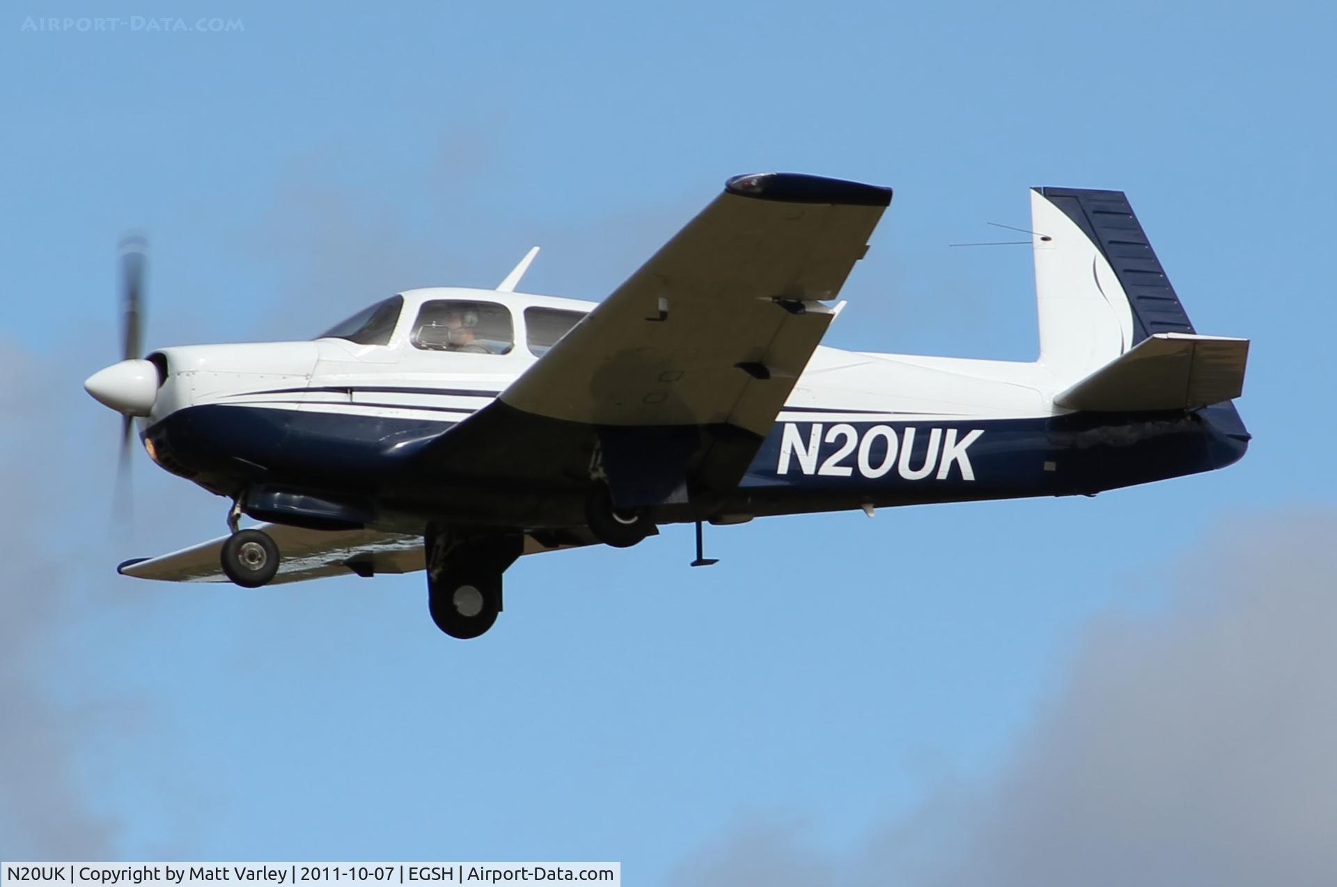 N20UK, 1976 Mooney M20F Executive C/N 22-1380, Arriving at EGSH