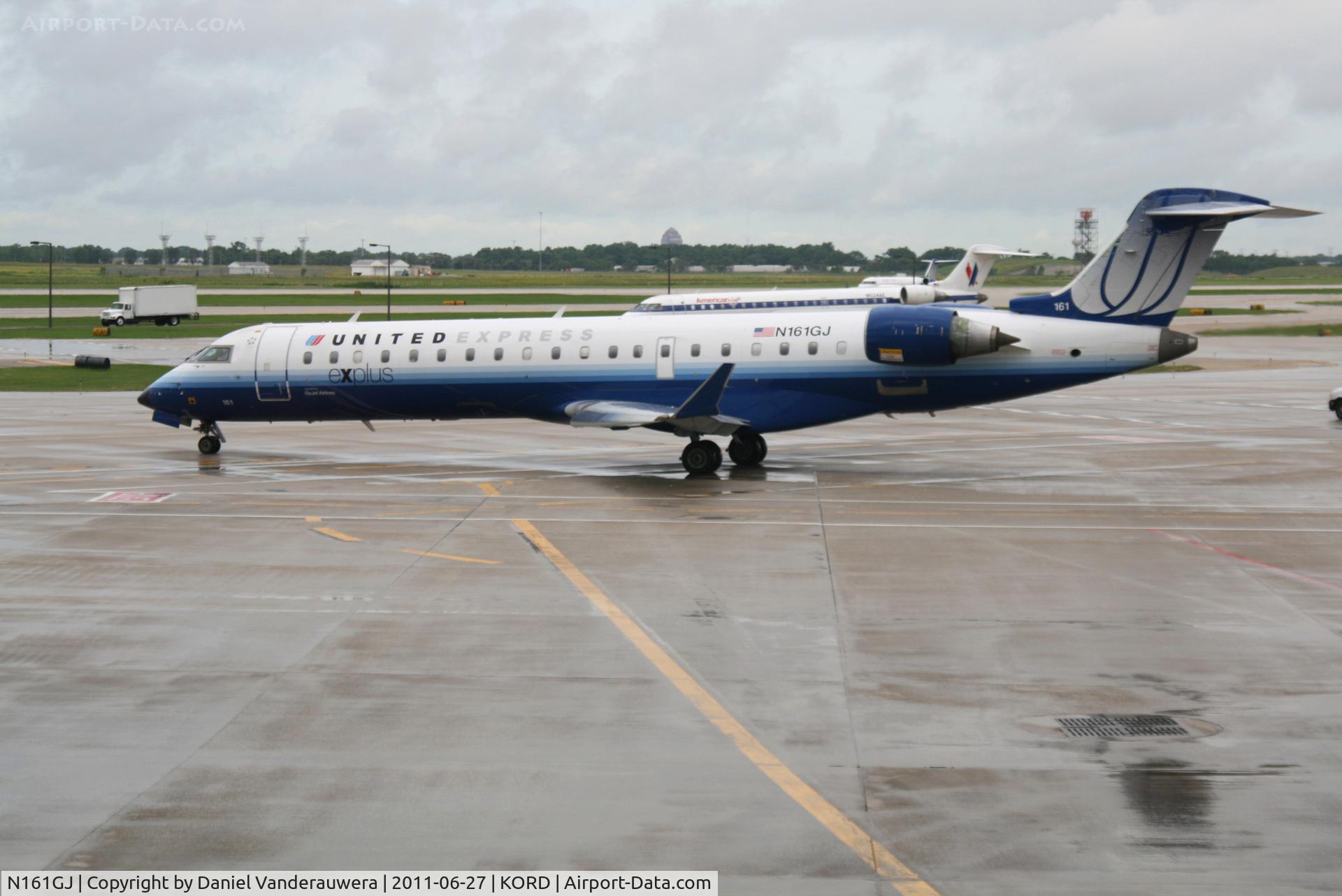 N161GJ, 2006 Bombardier CRJ-550 (CL-600-2C11) C/N 10253, Taxiing