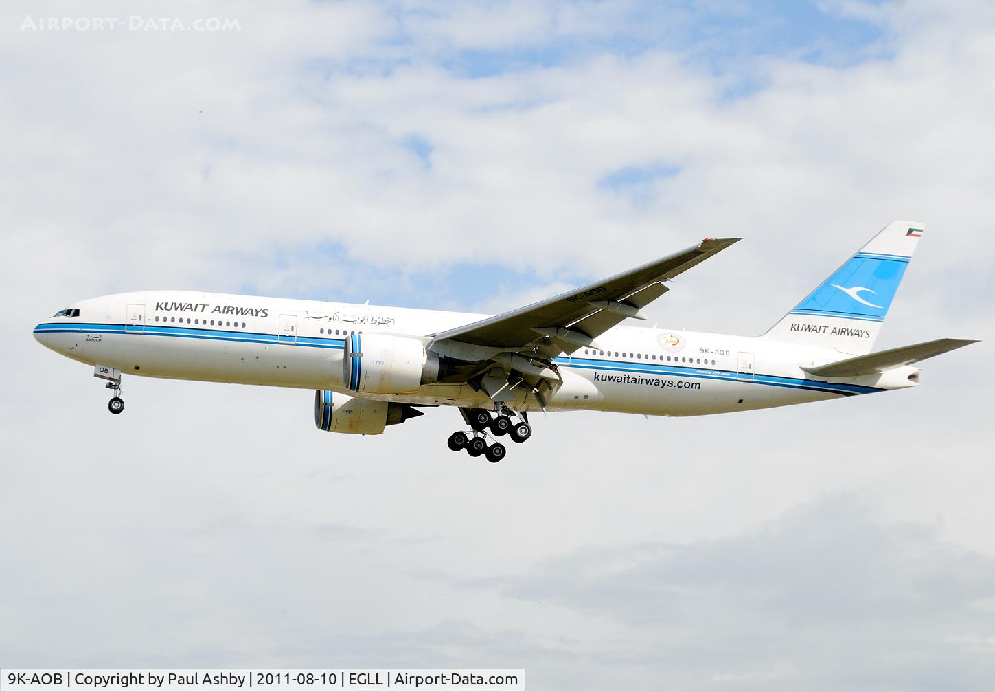 9K-AOB, 1998 Boeing 777-269/ER C/N 28744, Boeing 777-269