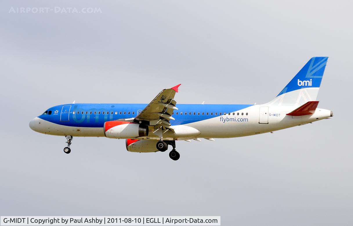 G-MIDT, 2001 Airbus A320-232 C/N 1418, Airbus A320-232
