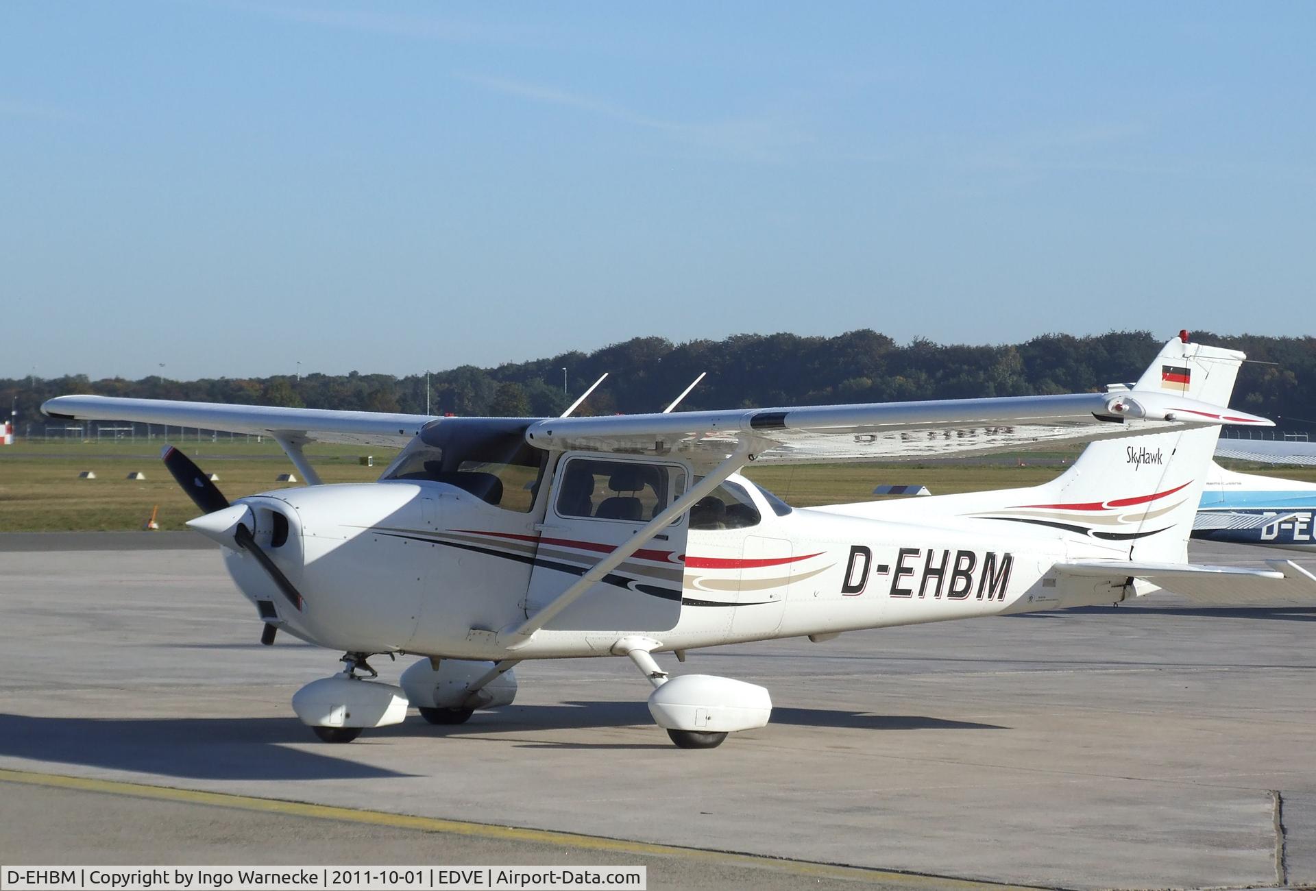 D-EHBM, 2004 Cessna 172R C/N 17281211, Cessna 172R Skyhawk at Braunschweig-Waggum airport