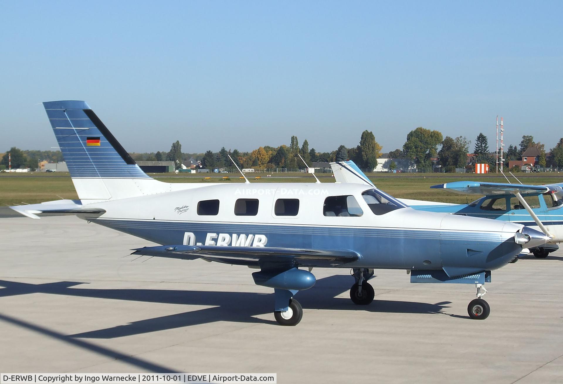 D-ERWB, 2001 Piper PA-46-350P Malibu Mirage Malibu Mirage C/N 4622125, Piper PA-46-350P Malibu Mirage at Braunschweig-Waggum airport