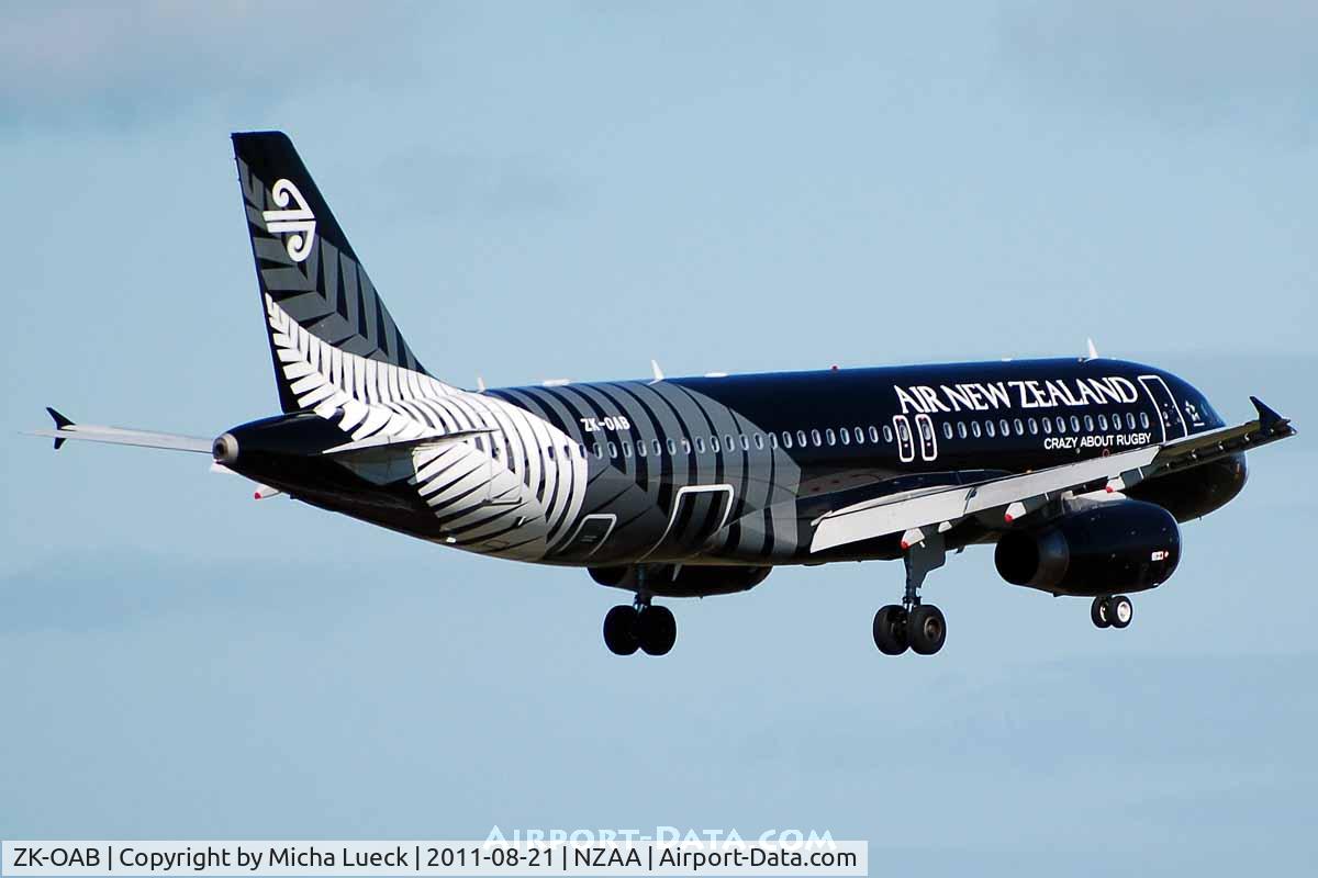 ZK-OAB, 2010 Airbus A320-232 C/N 4553, Crazy ABout Rugby