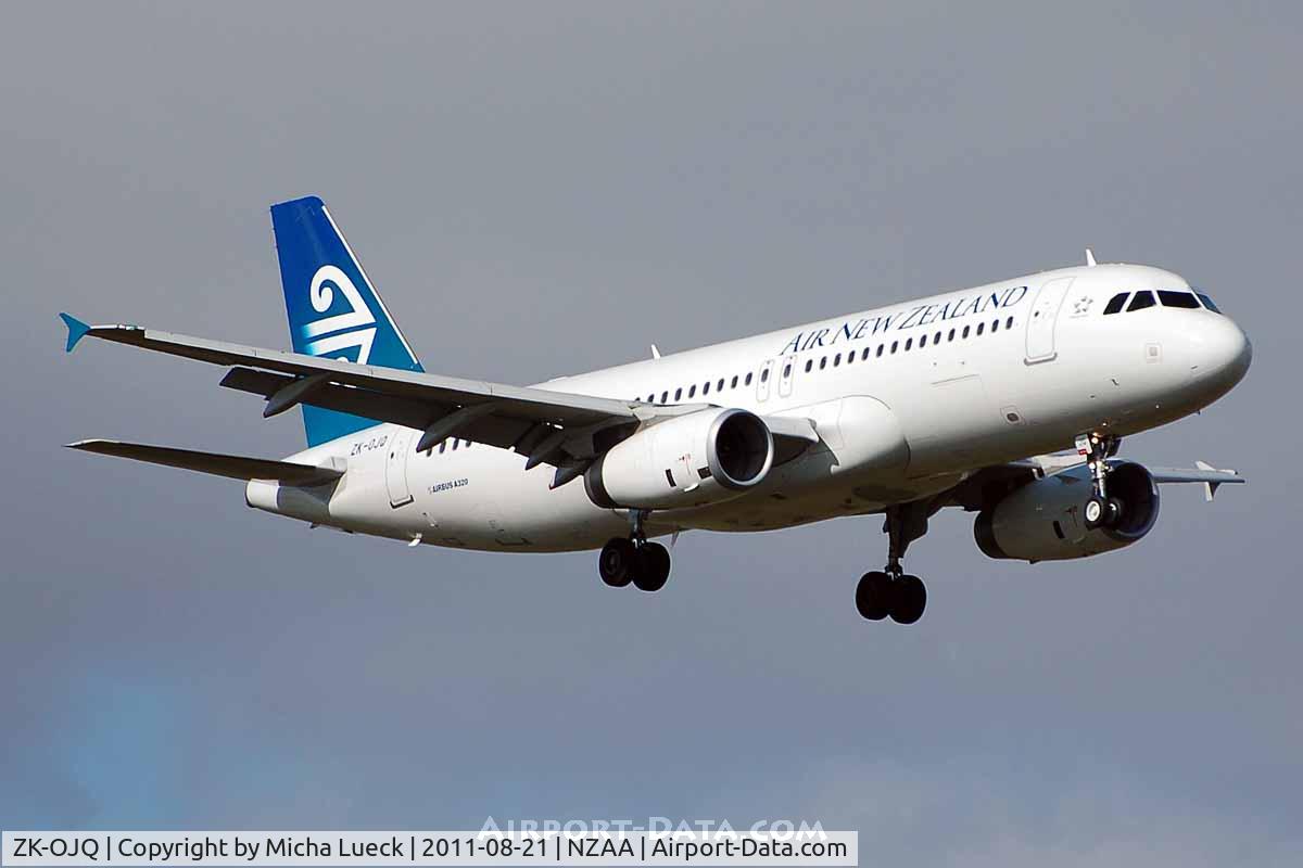 ZK-OJQ, 2011 Airbus A320-232 C/N 4584, At Auckland